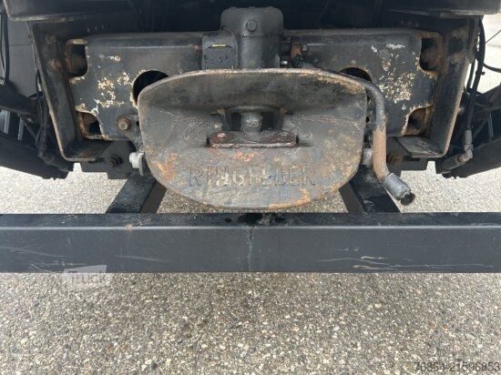 Box truck DAF LF 260 KOFFER+LBW