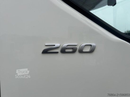 Box truck DAF LF 260 KOFFER+LBW