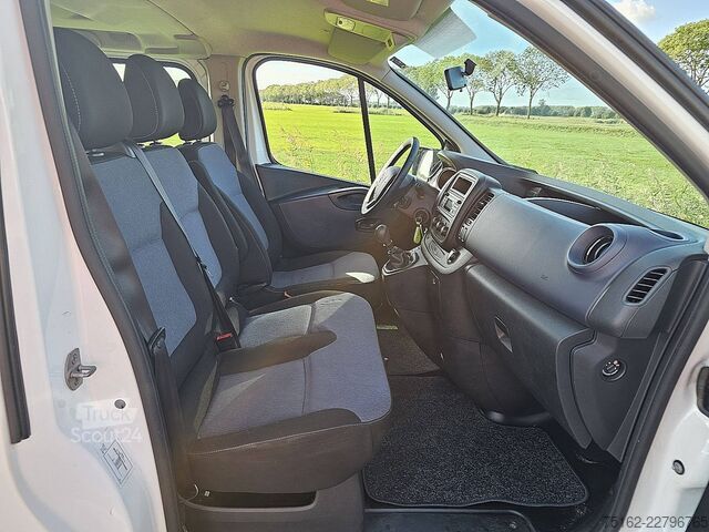 Személyszállítás OPEL VIVARO 1.6 L1H1 Kombi 9P Airco
