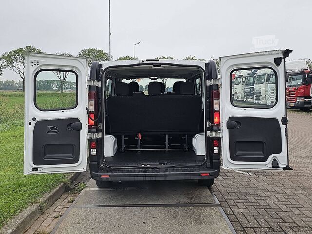 Trasporto passeggeri OPEL VIVARO 1.6 L1H1 Kombi 9P Airco