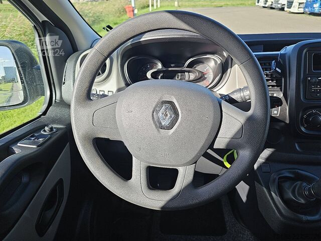 Personenbeförderung RENAULT TRAFIC 1.6 DCI L1H1 Kombi 8-Pers AC