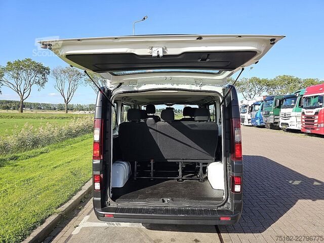 Personenbeförderung RENAULT TRAFIC 1.6 DCI L1H1 Kombi 8-Pers AC