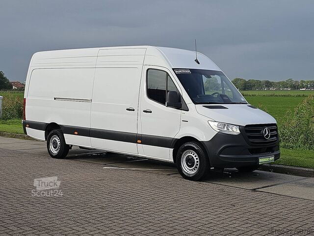 Bestelauto MERCEDES-BENZ ESPRINTER L3H2 81 kWh AC/DC