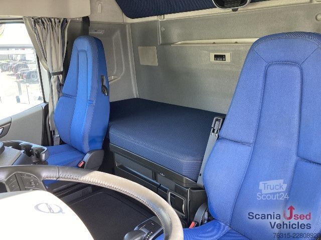 Vakio vetoauto Volvo FH 500 - Globetrotter XL - I-SAVE - 2x TANKs