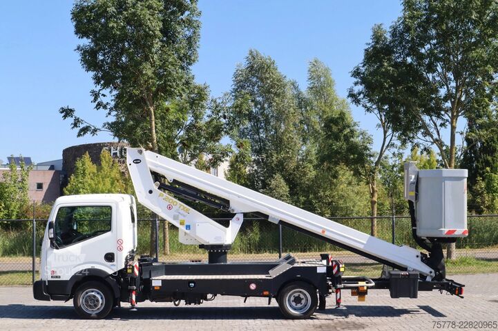 Hefplatform Palfinger P200 TXE | NISSAN NT400 | 20 METER | ISOLATED |...
