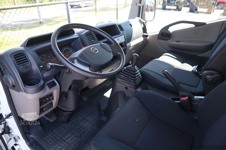 Hefplatform Palfinger P200 TXE | NISSAN NT400 | 20 METER | ISOLATED |...