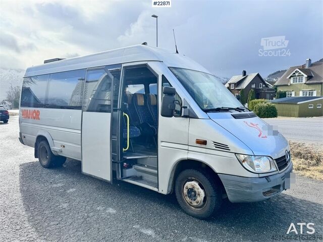 Minibus Mercedes-Benz Sprinter 416 CDI Minibus – 17 Seats – 2 Sets of Ti