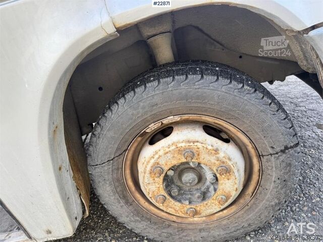 Minibus Mercedes-Benz Sprinter 416 CDI Minibus – 17 Seats – 2 Sets of Ti