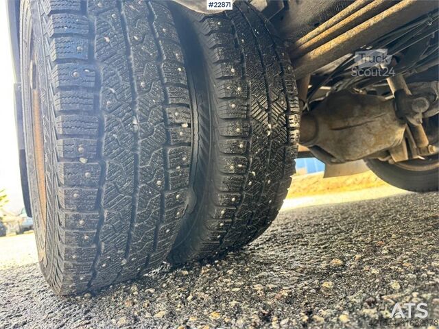 Minibus Mercedes-Benz Sprinter 416 CDI Minibus – 17 Seats – 2 Sets of Ti