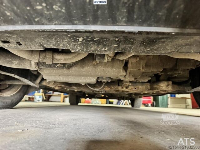 Kombi s vysokou střechou Volkswagen Caddy TDI Van – 2 sets of tires