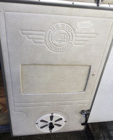 Caravan De Reu Casa blanca 390 GT