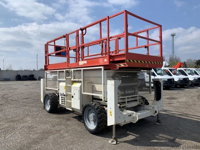 Dvižna ploščad škarjasta Genie GS4390 - 15,11m, diesel, 4x4