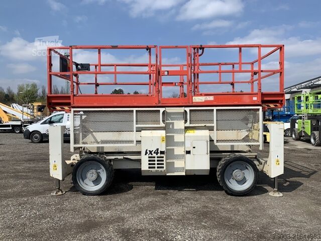 Dvižna ploščad škarjasta Genie GS4390 - 15,11m, diesel, 4x4