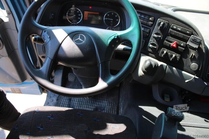 Autočerpadlo na betón MERCEDES-BENZ 5051 10x6 BB - Putzmeister 52 m - Nr.: 550