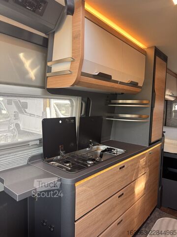 Τροχόσπιτο αυτοκινούμενο KNAUS BOXLIFE 600 MQ PLATINUM SELECTION LP 83.358 ¤ !