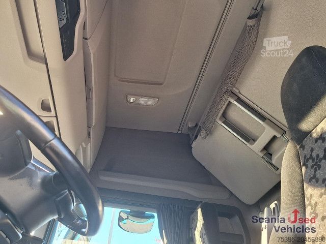 Nagy térfogatú nyergesvontató Scania R 450 A4x2EB Lowliner Smart 2 !!