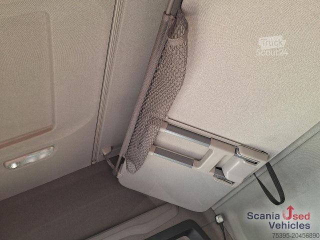 Nagy térfogatú nyergesvontató Scania R 450 A4x2EB Lowliner Smart 2 !!