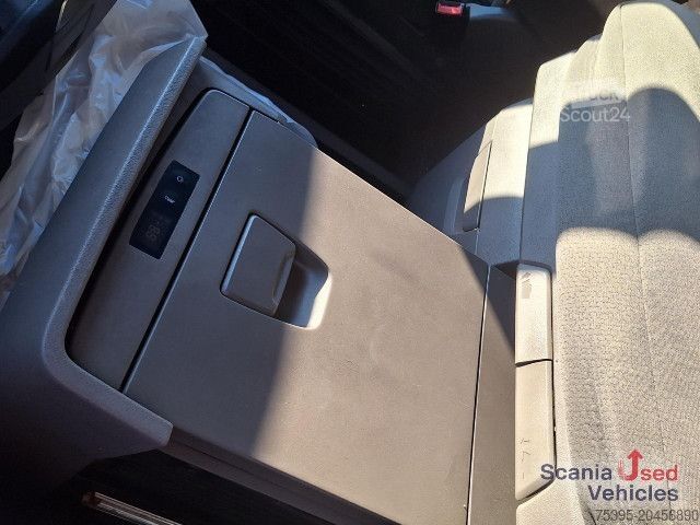 Nagy térfogatú nyergesvontató Scania R 450 A4x2EB Lowliner Smart 2 !!