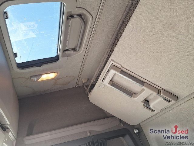 Nagy térfogatú nyergesvontató Scania R 450 A4x2EB Hubsattelkupplung SMART 2!