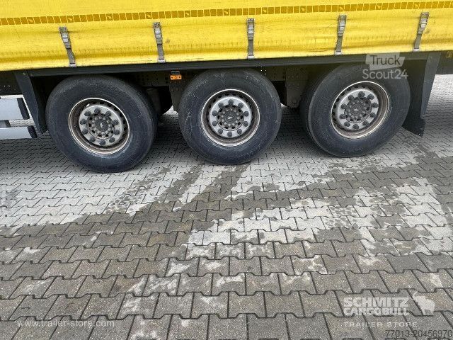 Otvorený náves s plachtou Schmitz Cargobull Curtainsider Standard
