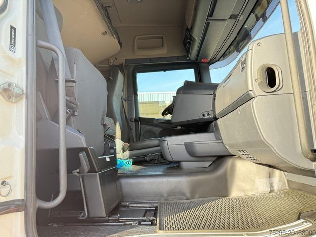 Camión de plataforma SCANIA R500 V8 Atlas Kran 12,30 m Retarder Lift+Lenk