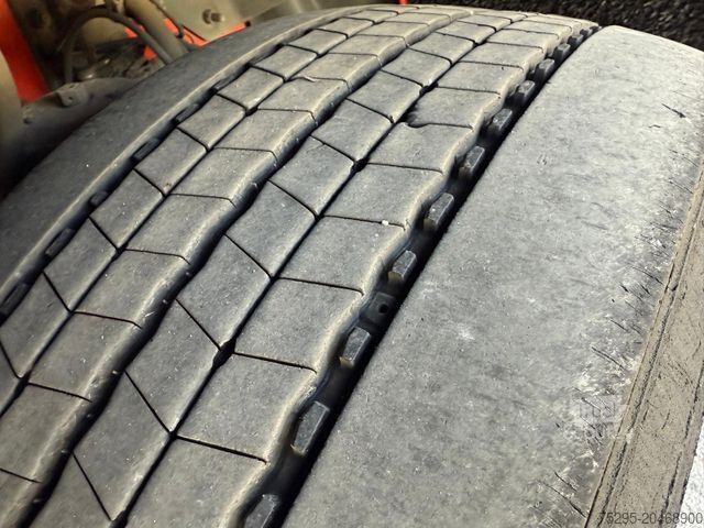 Camión de plataforma SCANIA R500 V8 Atlas Kran 12,30 m Retarder Lift+Lenk