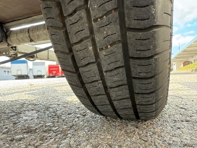 Piekabe  Trebbiner 1 Achs LED Vorwarntafel verzinkt