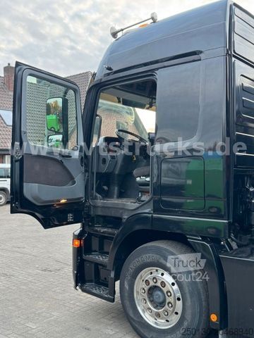 Autožeriav MERCEDES-BENZ Actros MP3 2650 6x4 Fassi F600
