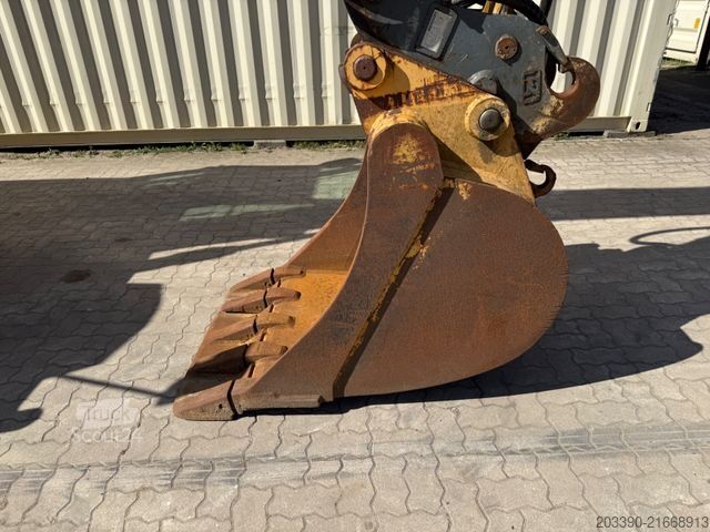 Mobile excavator CATERPILLAR M318F / 9.852 H / Deutsche Maschine