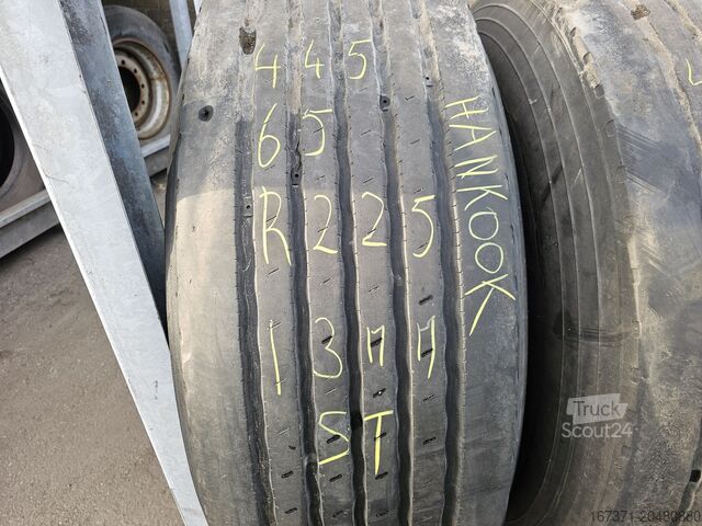 2010 HANKOOK TL 10. PNEU DE REMORQUE 445/65 R 22.5, 4 UNITÉS, 12/13 MM DE PROFIL. HANKOOK TL 10. TRAILER BAND 445/65 r 22.5 4 STUKS 12...