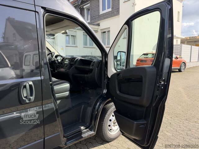 Fourgon surélevé Peugeot Boxer L2H2  2x VORHANDEN   AHK   NAVI   REGAL