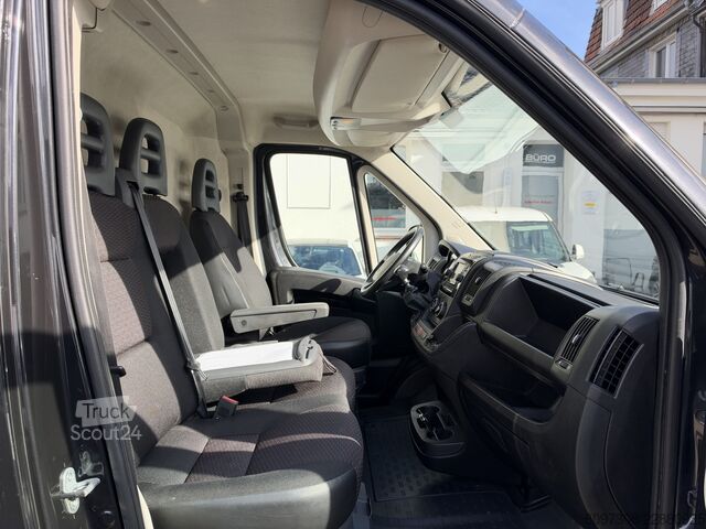 Fourgon surélevé Peugeot Boxer L2H2  2x VORHANDEN   AHK   NAVI   REGAL