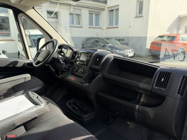 Fourgon surélevé Peugeot Boxer L2H2  2x VORHANDEN   AHK   NAVI   REGAL