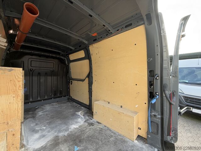 Bestelwagen met verhoogd dak Renault Master L2H2  2x VORHANDEN   KLIMA   REGAL   LED