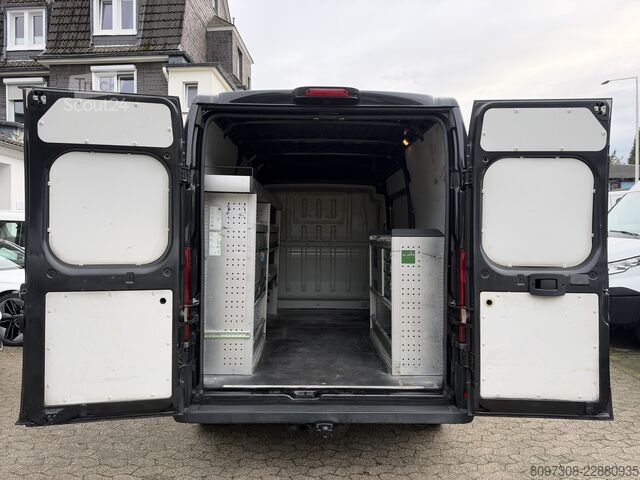 Βαν με ψηλή οροφή Peugeot Boxer L2H2  2x VORHANDEN   AHK   NAVI   REGAL
