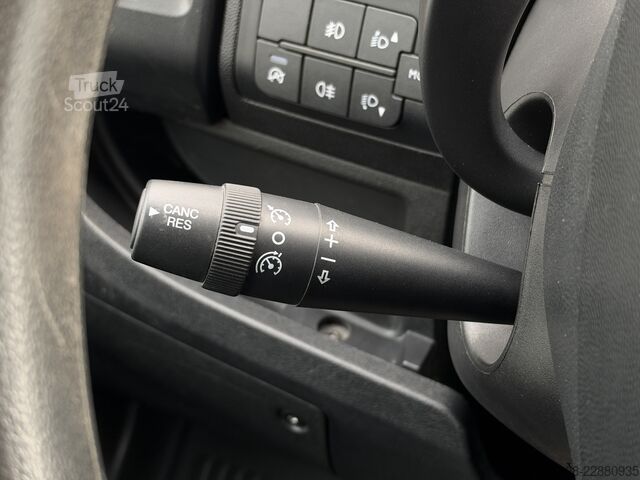 Βαν με ψηλή οροφή Peugeot Boxer L2H2  2x VORHANDEN   AHK   NAVI   REGAL