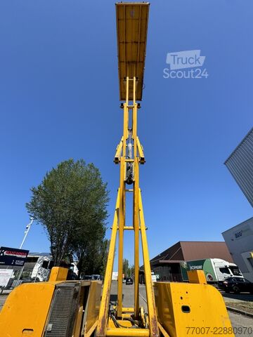 ψαλιδωτό ανυψωτικό Haulotte H15SXL Diesel Scherenbühne 15m 7,2m Plat