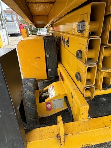 ψαλιδωτό ανυψωτικό Haulotte H15SXL Diesel Scherenbühne 15m 7,2m Plat