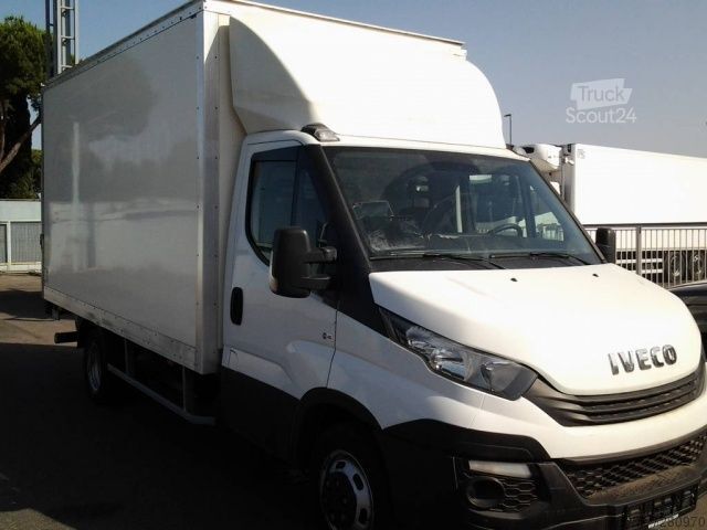 Panel van IVECO 35C16