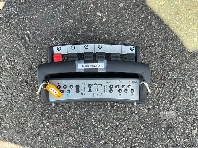 Система крюкових кронштейнів Volvo FMX 500 8x4 Euro 6 Hiab 65 Tonmeter laadkraan +...