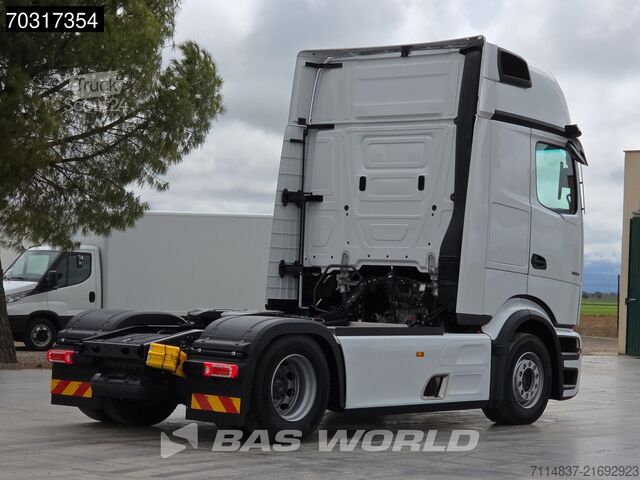 Standardtraktor Mercedes-Benz Actros 1853 4X2 NEW! ProCabin-GIGA 2x tanks Ret...