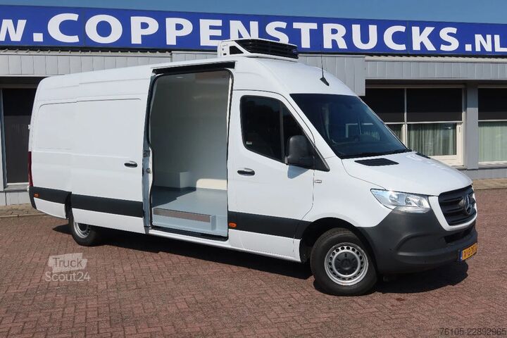 Furgoneta frigorífica Mercedes-Benz Sprinter 317 Koel/Vries/Verwarmen met nachtaans...