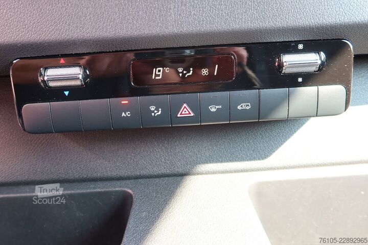 Furgoneta frigorífica Mercedes-Benz Sprinter 317 Koel/Vries/Verwarmen met nachtaans...