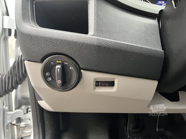 Yüksek tavanlı istasyon vagonu Volkswagen Transporter 2.0 TSI L2H1 Benzine/CNG Dubbele Sc...