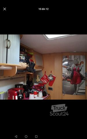 Capuchina (una flor o también puede referirse a un tono de color, según el contexto) Fiat Ducato Roller Team Pegasso 707