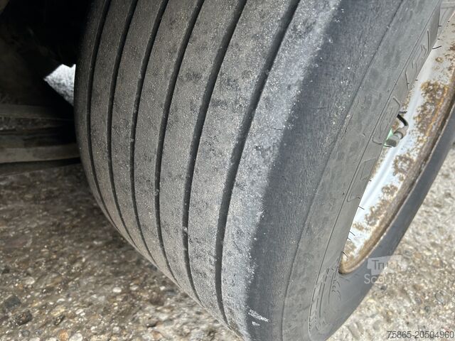 Skjutbara presenningar Krone Profi Liner / Mega / Pritsch - Plane / BPW Trom...