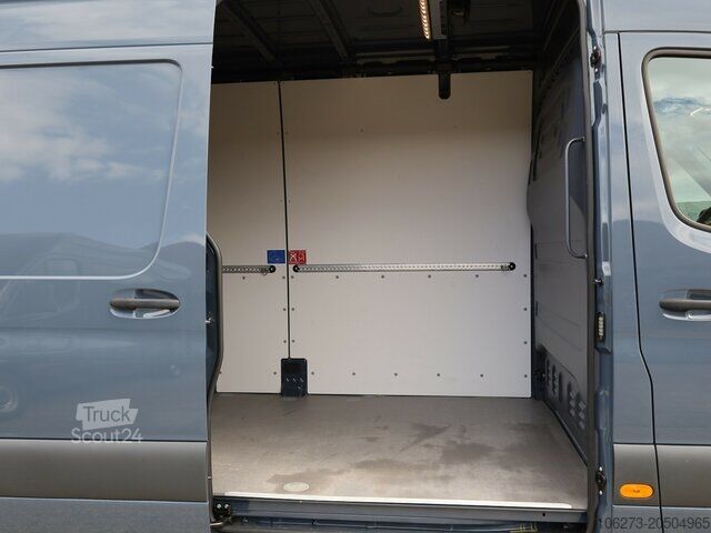 Dodávka s vysokou střechou Mercedes-Benz Sprinter 315 CDI Kasten,3924mm,Automatik,LED