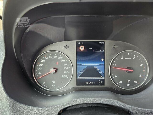 Varevogn Mercedes-Benz Sprinter 319 CDI 4x4 Allrad 9-G Automatik L4H2