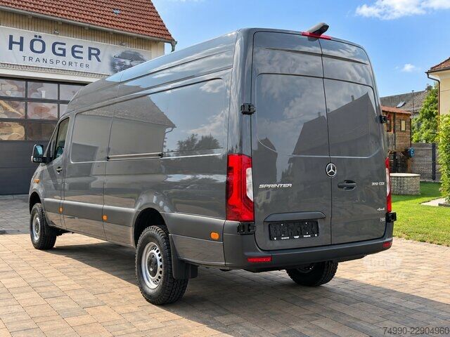 Ван Mercedes-Benz Sprinter 319 CDI 4x4 Allrad 9-G Automatik L4H2