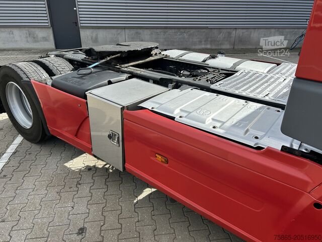 Standard-SZM DAF CF 400 FT Space Cab / 957 dkm / NL Truck / APK ...